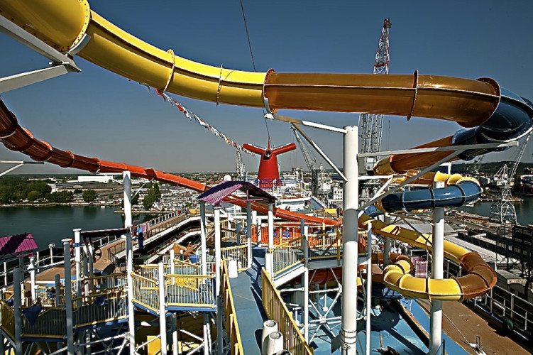 interior_magic_water_slide_042011_DSC4872