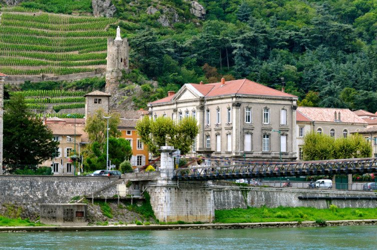 Tournon Gallery - 02