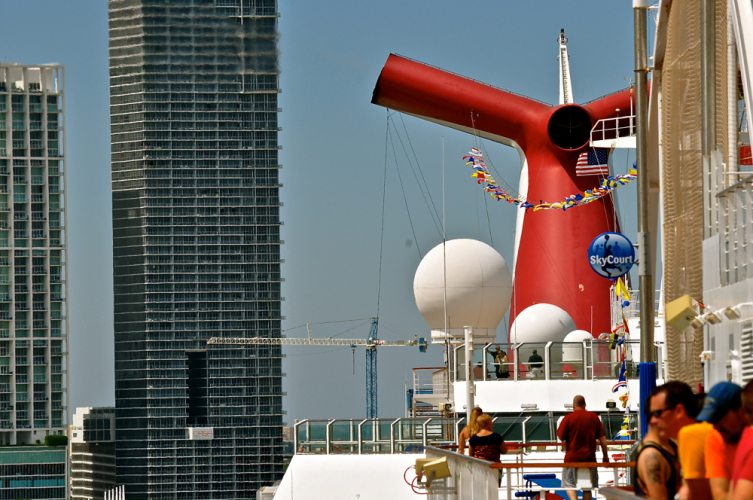 Miami  + Carnival Breeze - 122