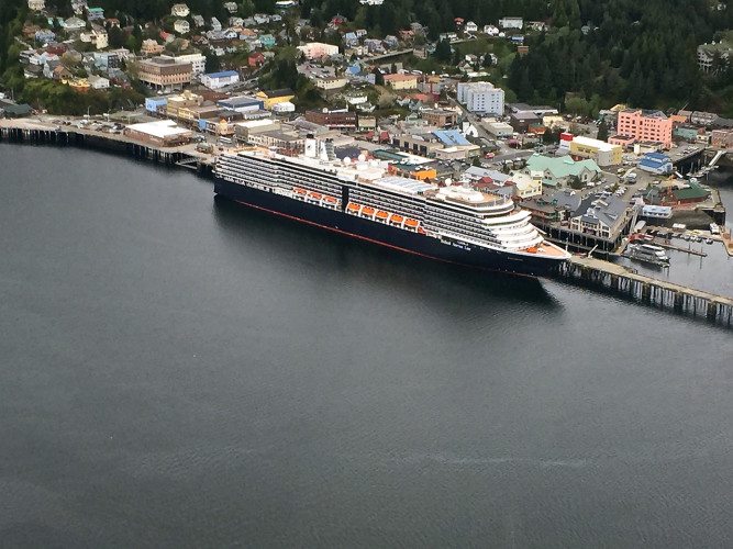 Crab Feast Flyby - 438