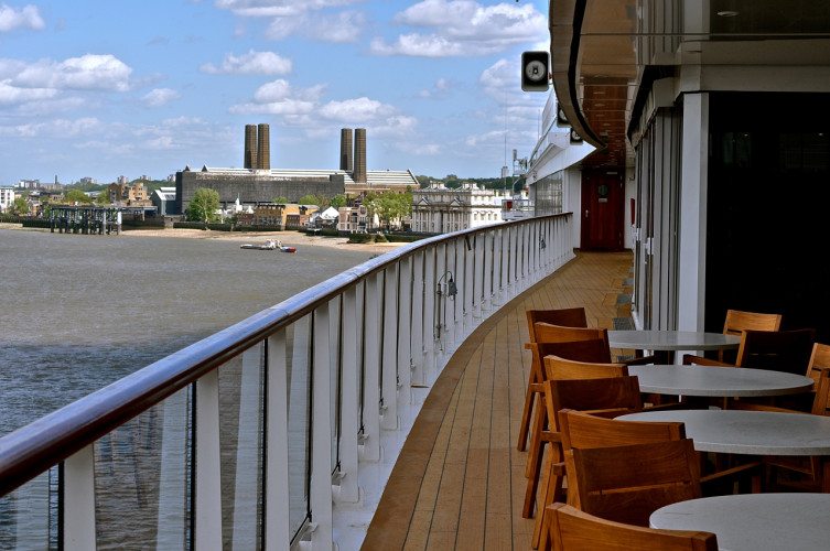 Viking Star Exterior Spaces - 324