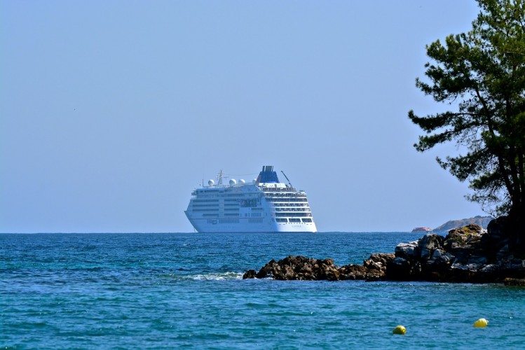 Europa 2 Exterior - 108