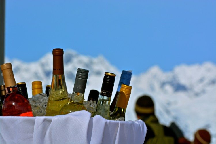 Wine and Cheese On The Bow - 074