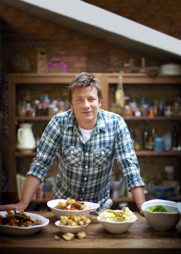 1395331187_RCI-QN-Dining-Chef-Jamie-Oliver