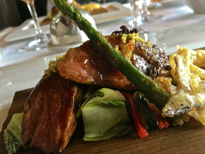 New Holland America Dining - 0039