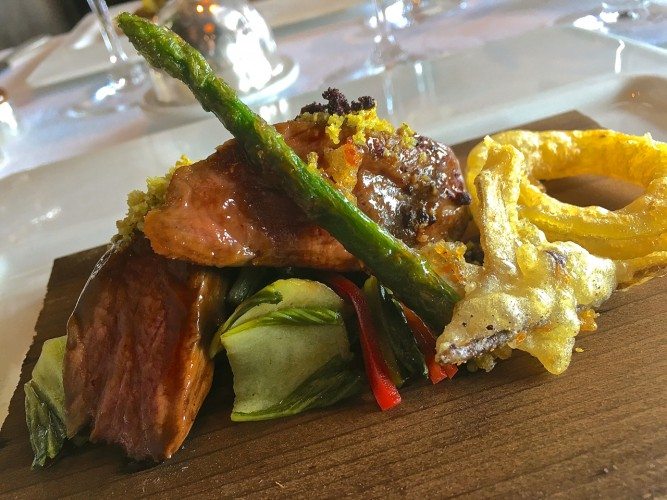 New Holland America Dining - 40