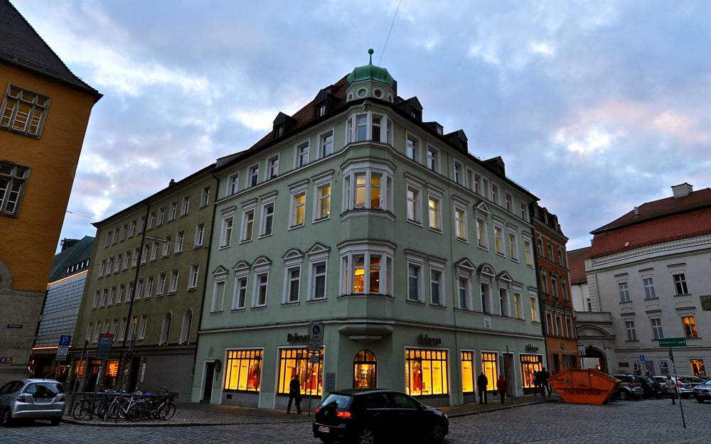 Holiday River Cruise