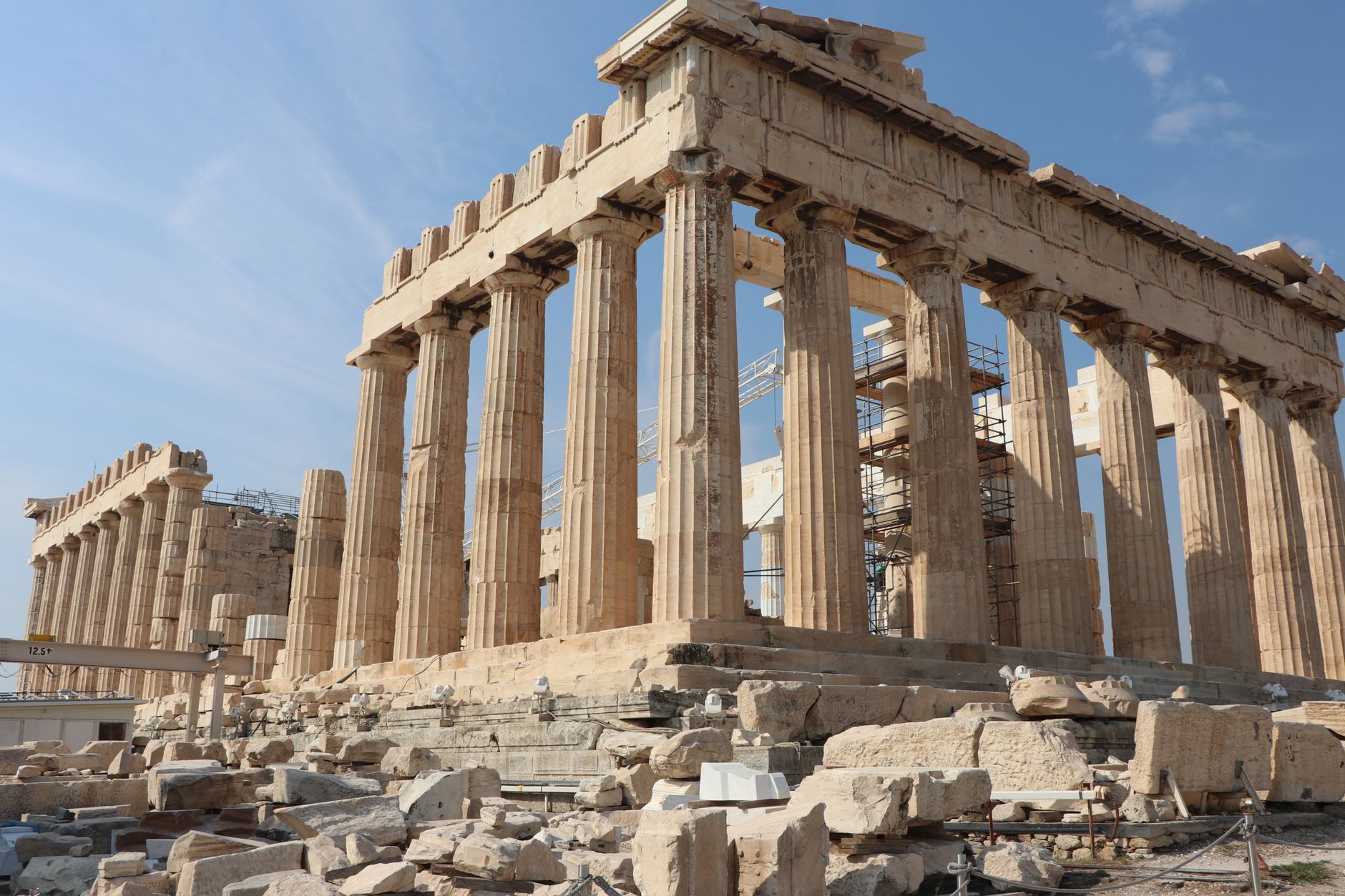 the ruins of parthenon in greece athens