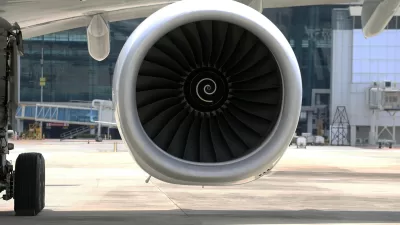 photo of an aircraft engine