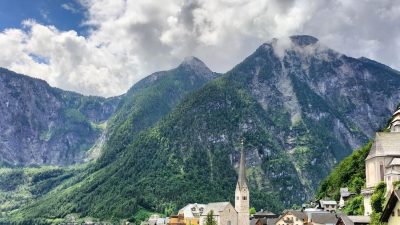 salzkammergut lake hallstatt austria