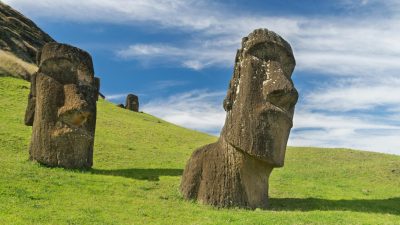 moai statues on easter island chile