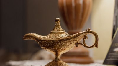 a gold genie lamp