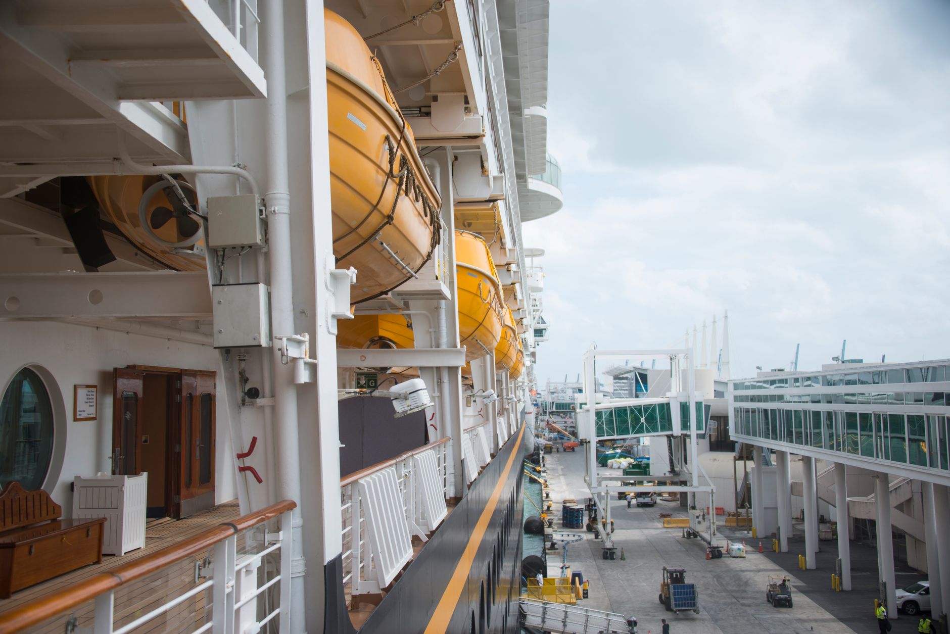 deck of cruise ship