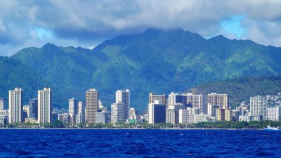 honolulu over blue ocean