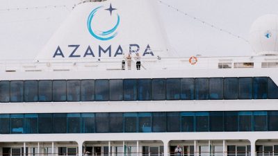 a cruise ship with the name azamara on it