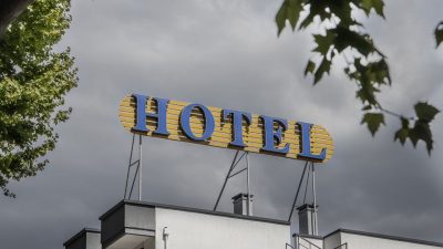 sign of a hotel in portugal