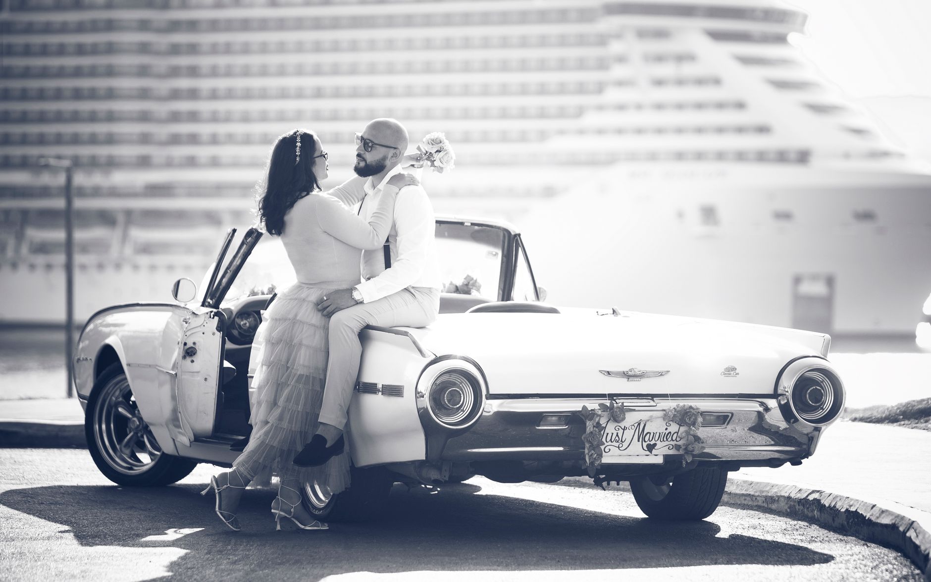 just married couple with classic car in puerto plata