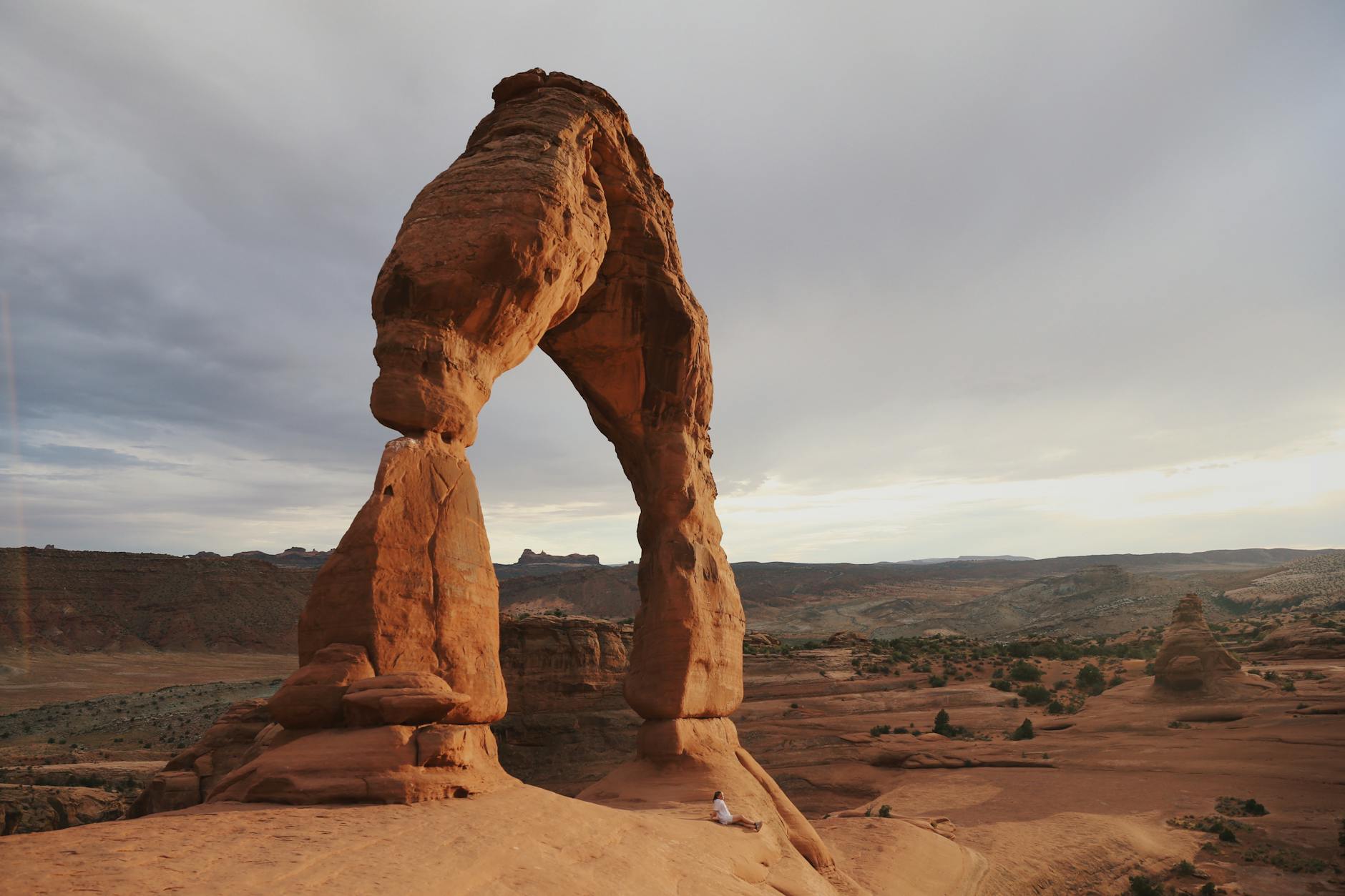 sunset view of delicate arch in utah