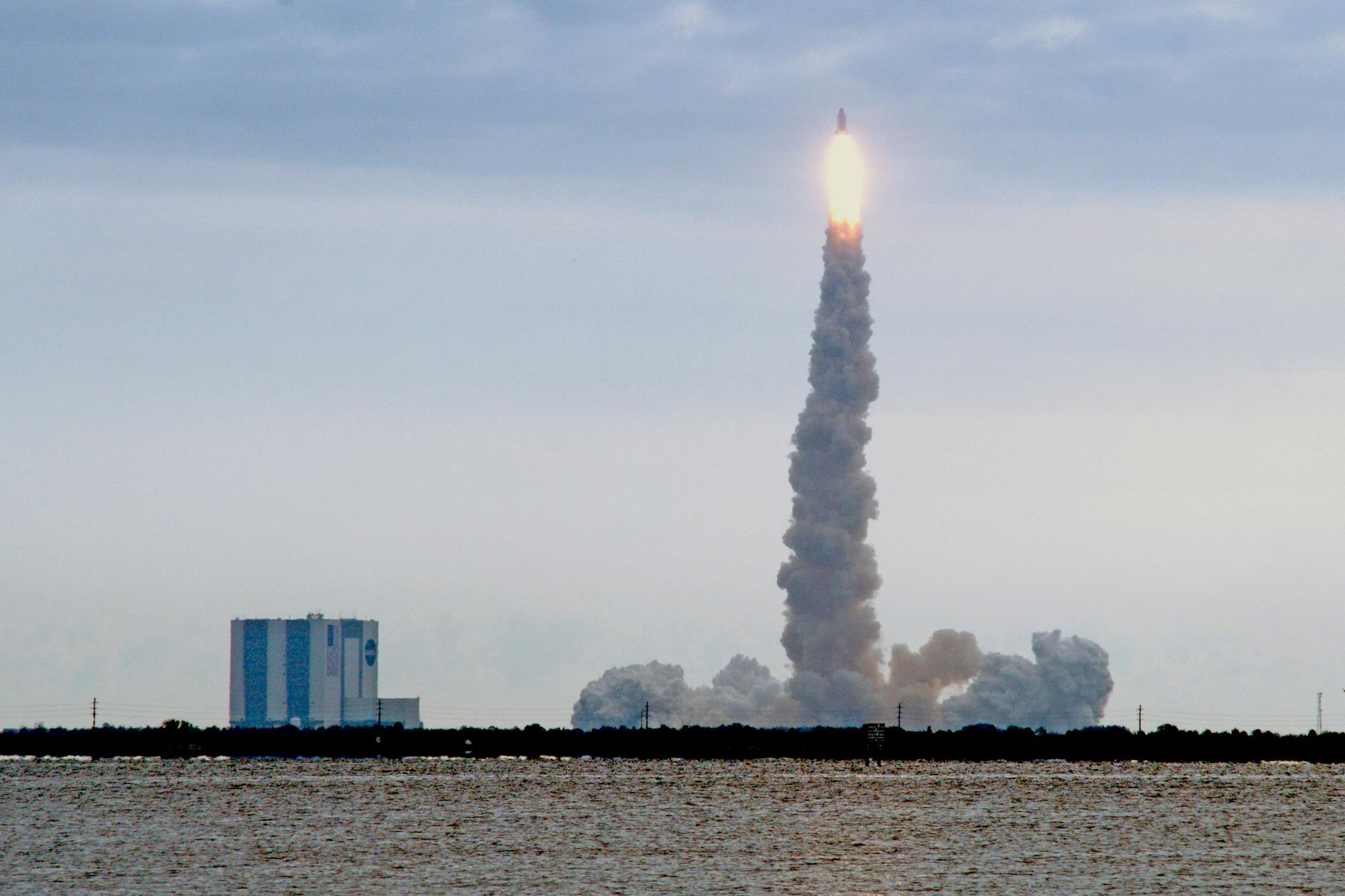 majestic rocket launch at kennedy space center
