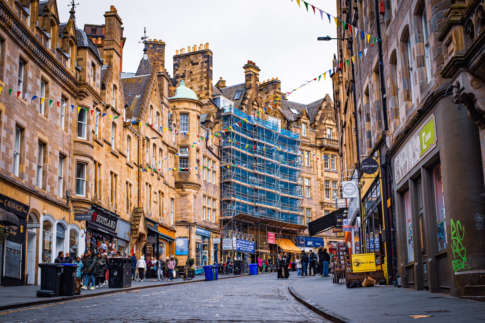 vibrant street scene in edinburgh scotland