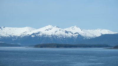 snow capped mountains in alaska scenic view