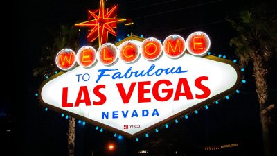 welcome to fabulous las vegas nevada signage