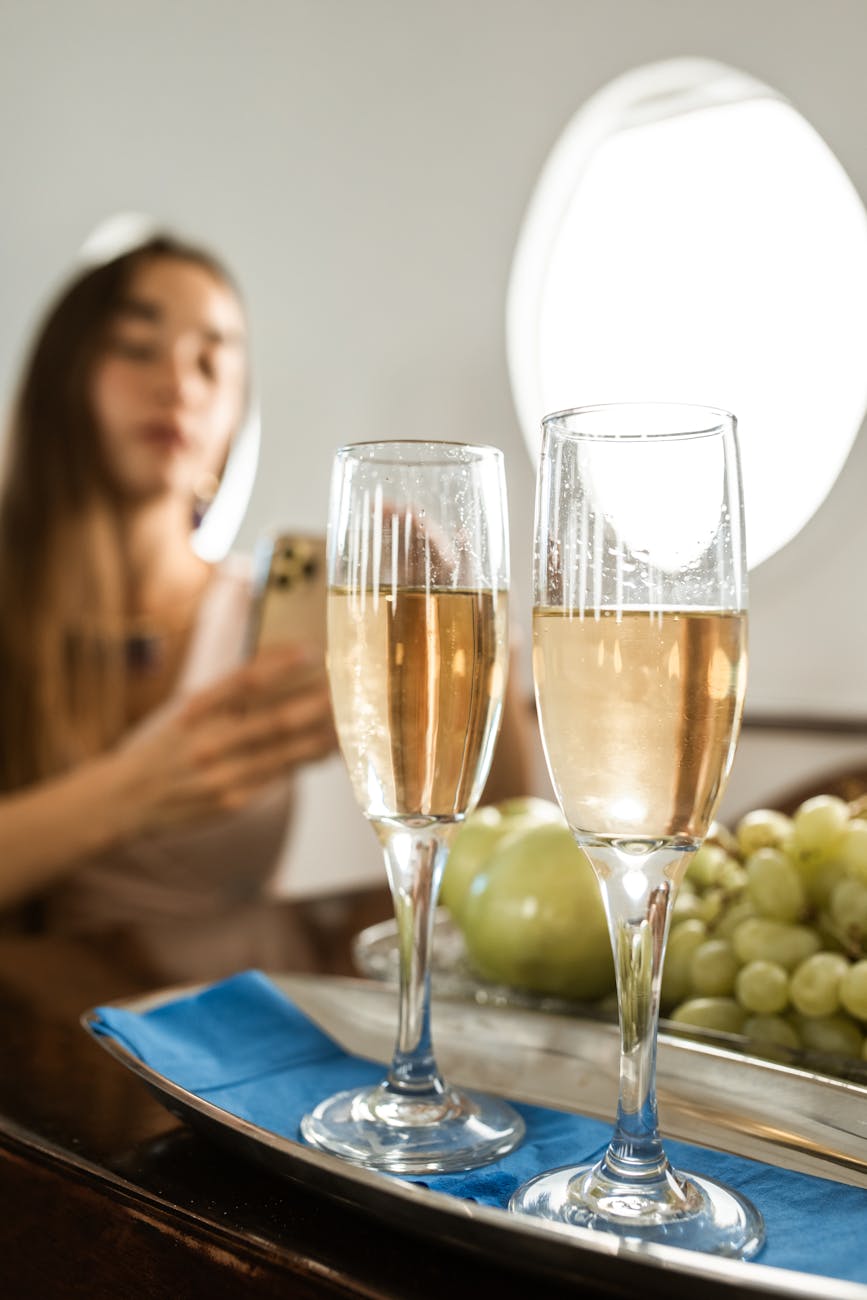 shallow focus photo of champagne glasses