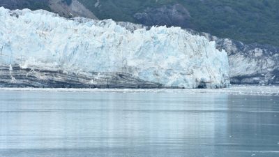 photo of an iceberg