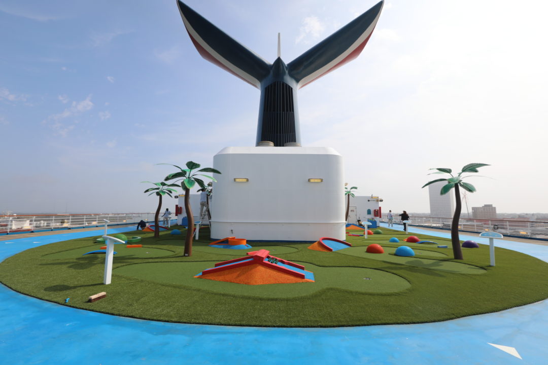 This image has an empty alt attribute; its file name is Freedom-Refurb-4-Mini-Golf-1080x720.jpg